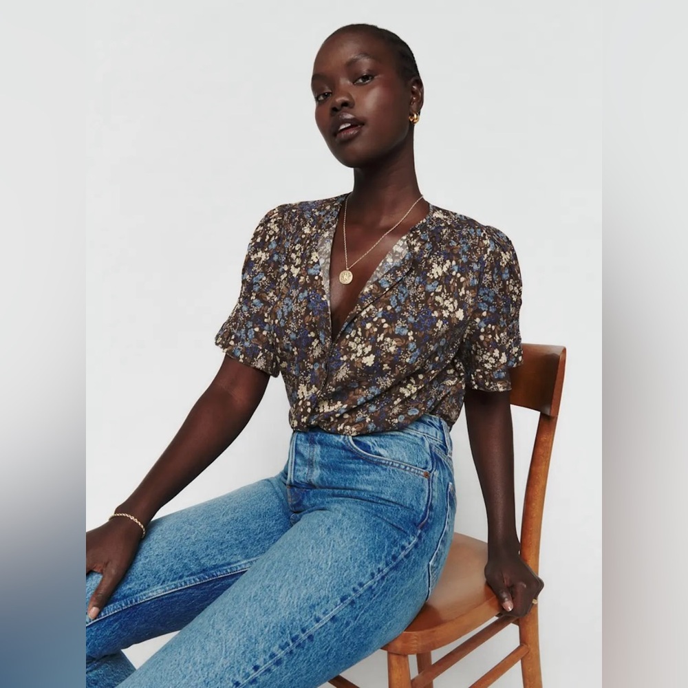 Floral V-Neck Blouse